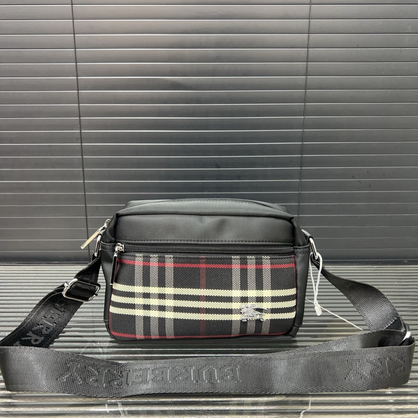 Bur Nylon Crossbody Bag Ev25061121