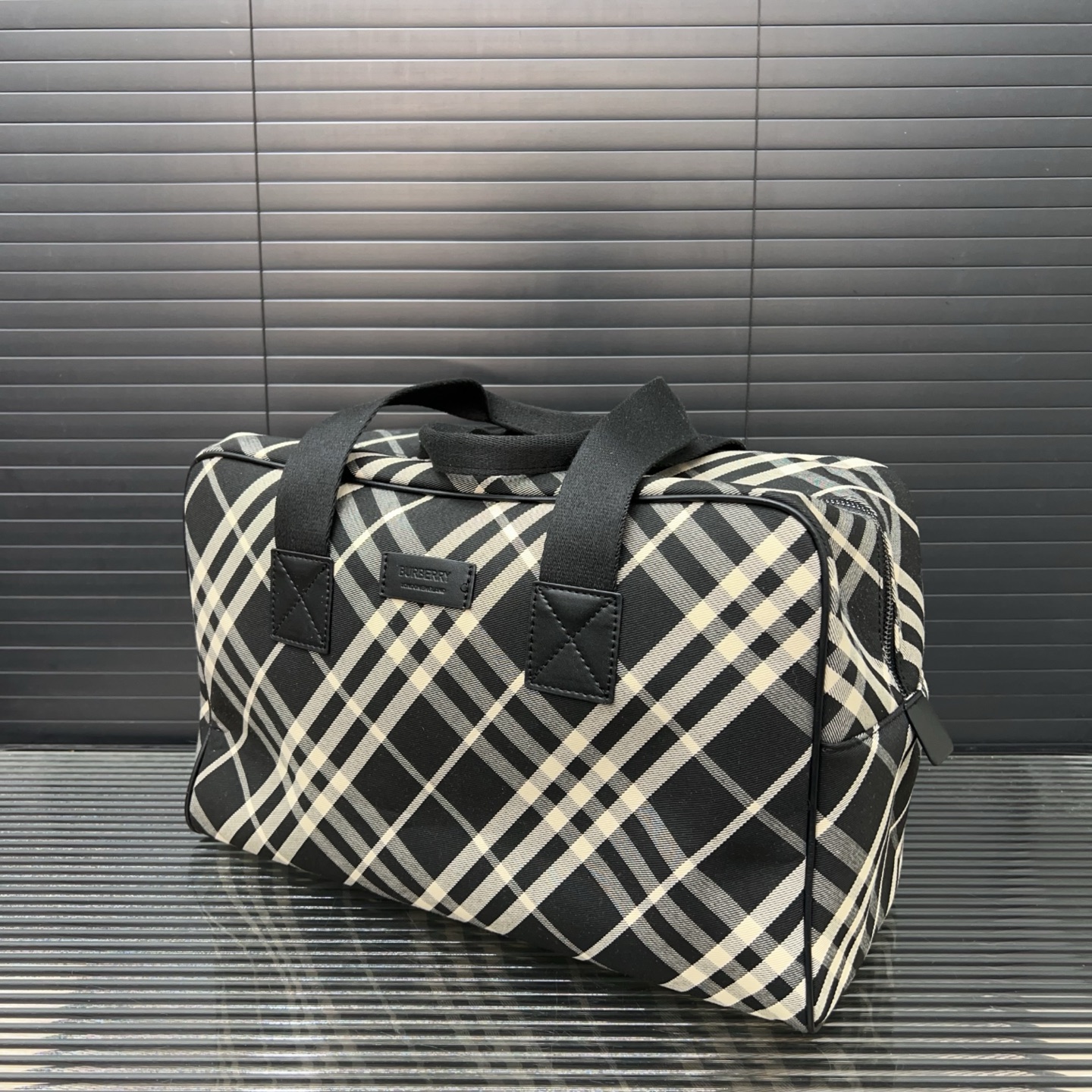 Bur Large Shoulder Bag Ev25061115