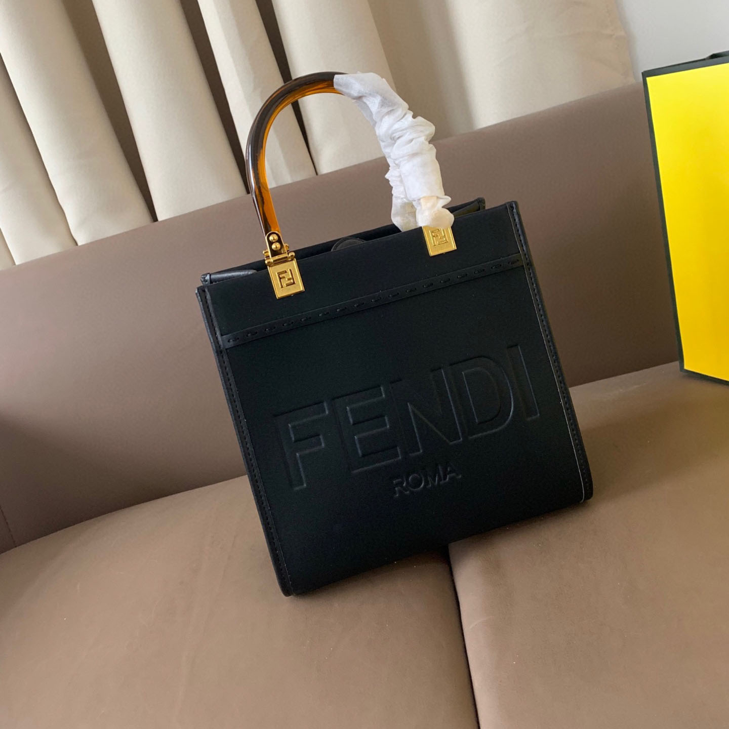 FD Small Tote Bag Ev25061251