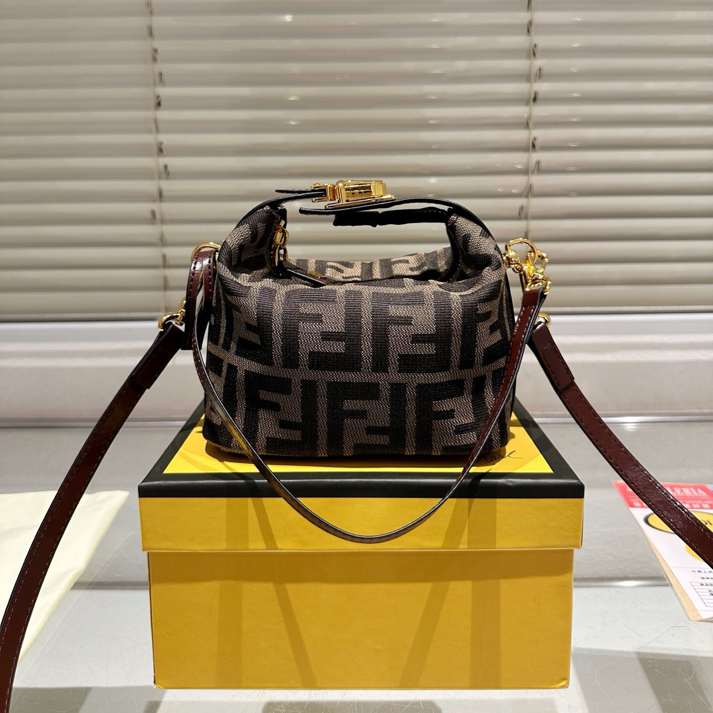 FD Fashion Shoulder Bag Ev25061250