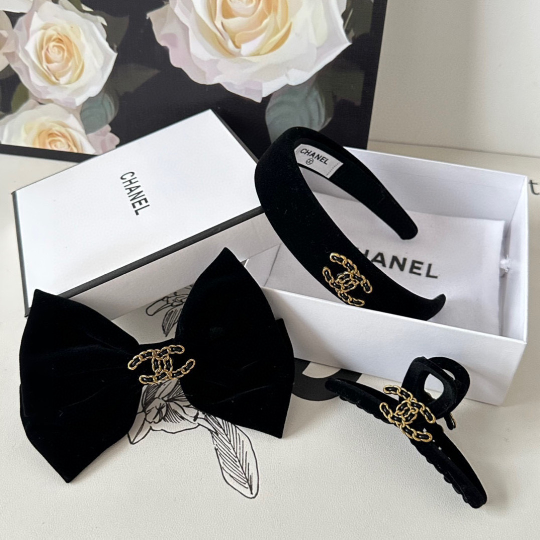 CH Classic Hair Accessory Trio Lh25061344