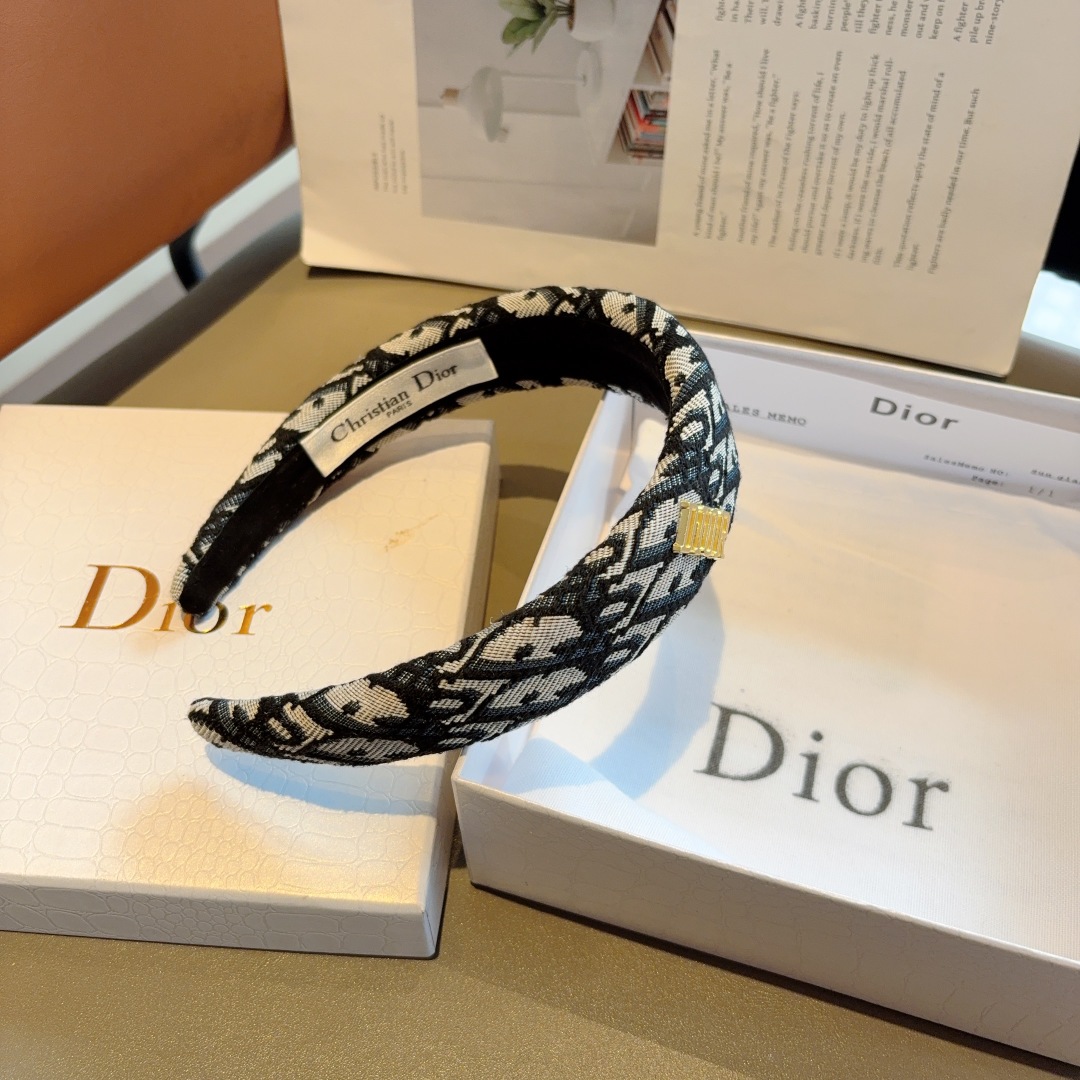 Dor Classic Letter Wide Headband Lh25061324