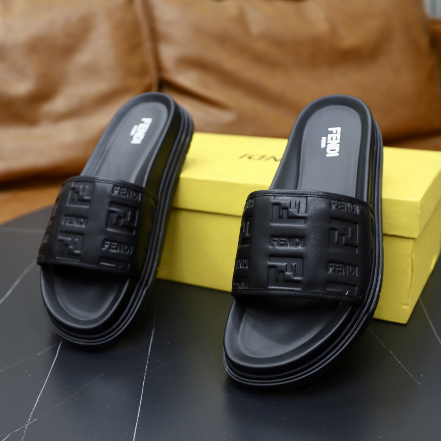 FD Fashion Casual Slippers Lh25061399