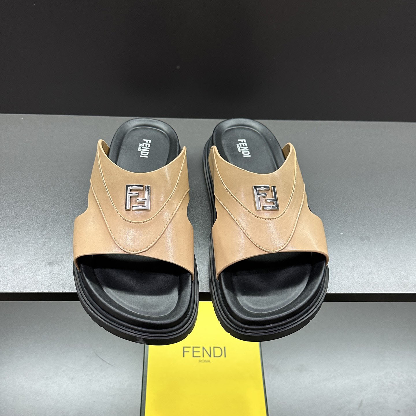 FD Men's Sandals Lh25061382