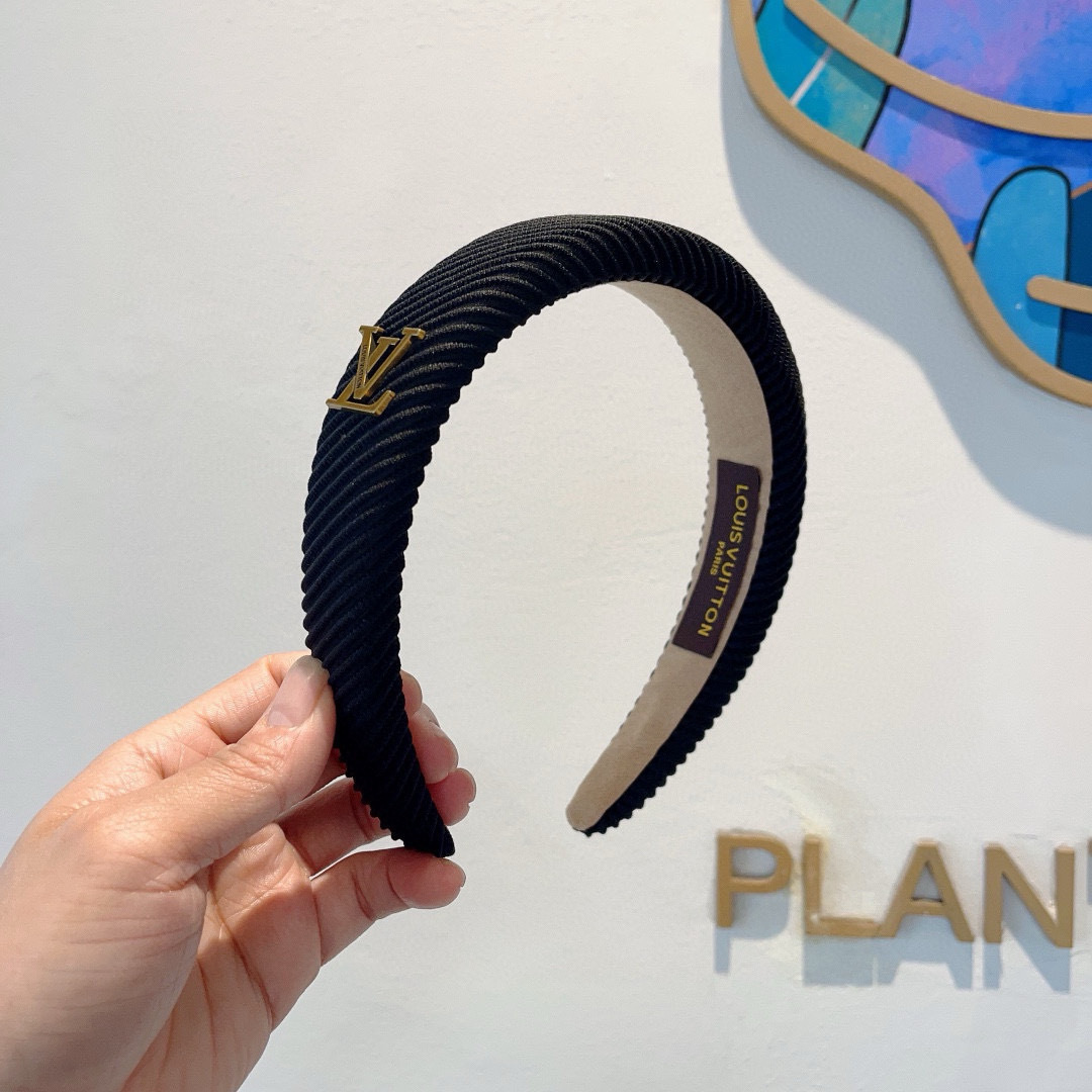 LV Minimalist Headband Lh25061336
