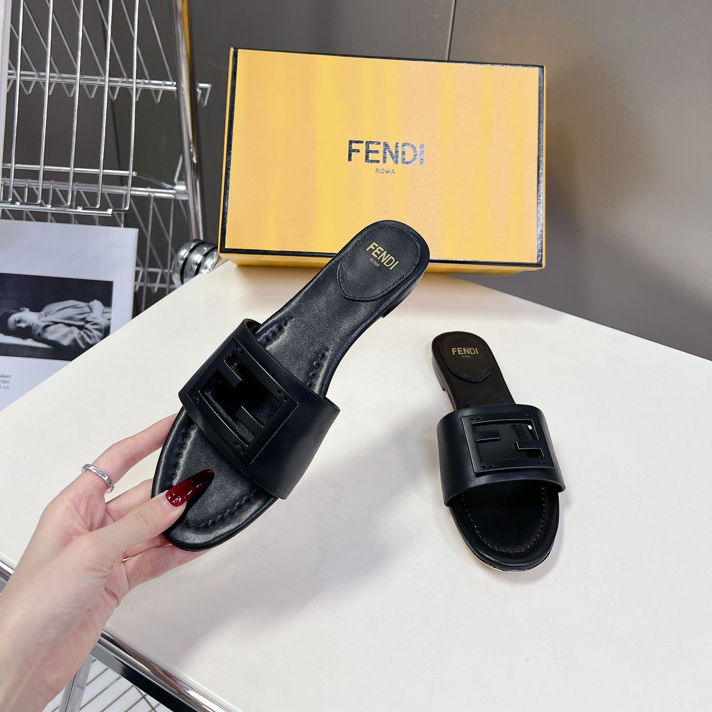 FD Women's Classic Slippers Lh250613105