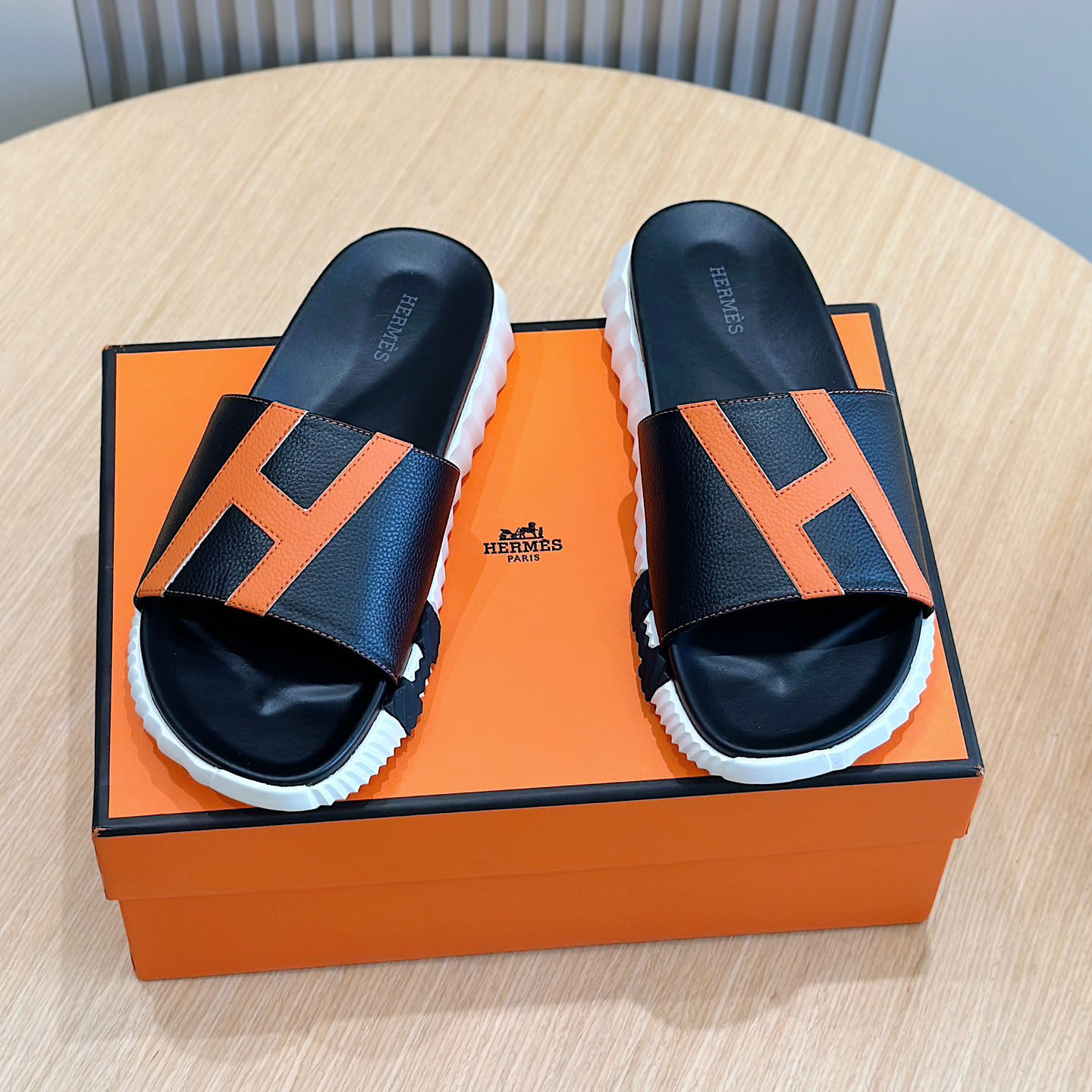 HM Classic Sandals DD25071112