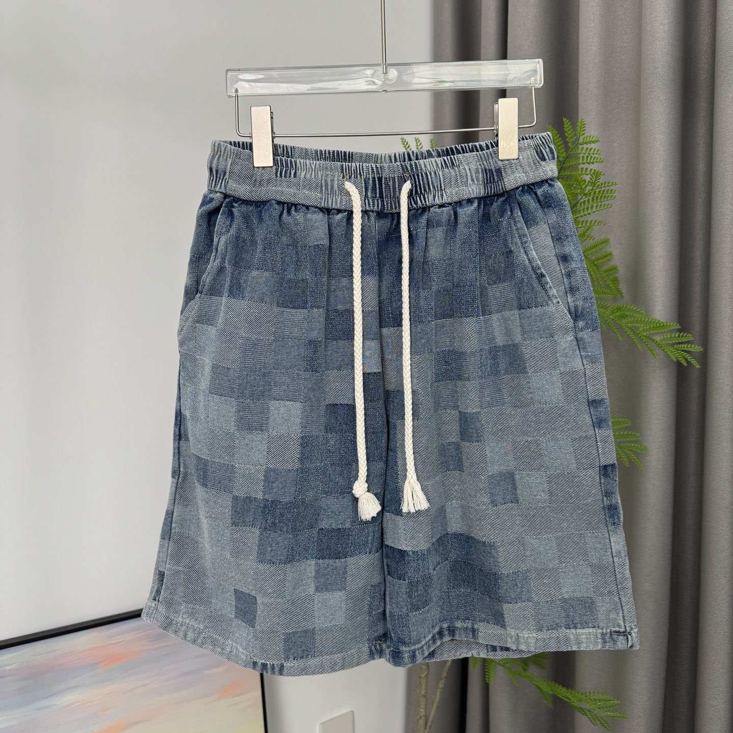 LV Men’s Checkerboard Shorts DD25071107