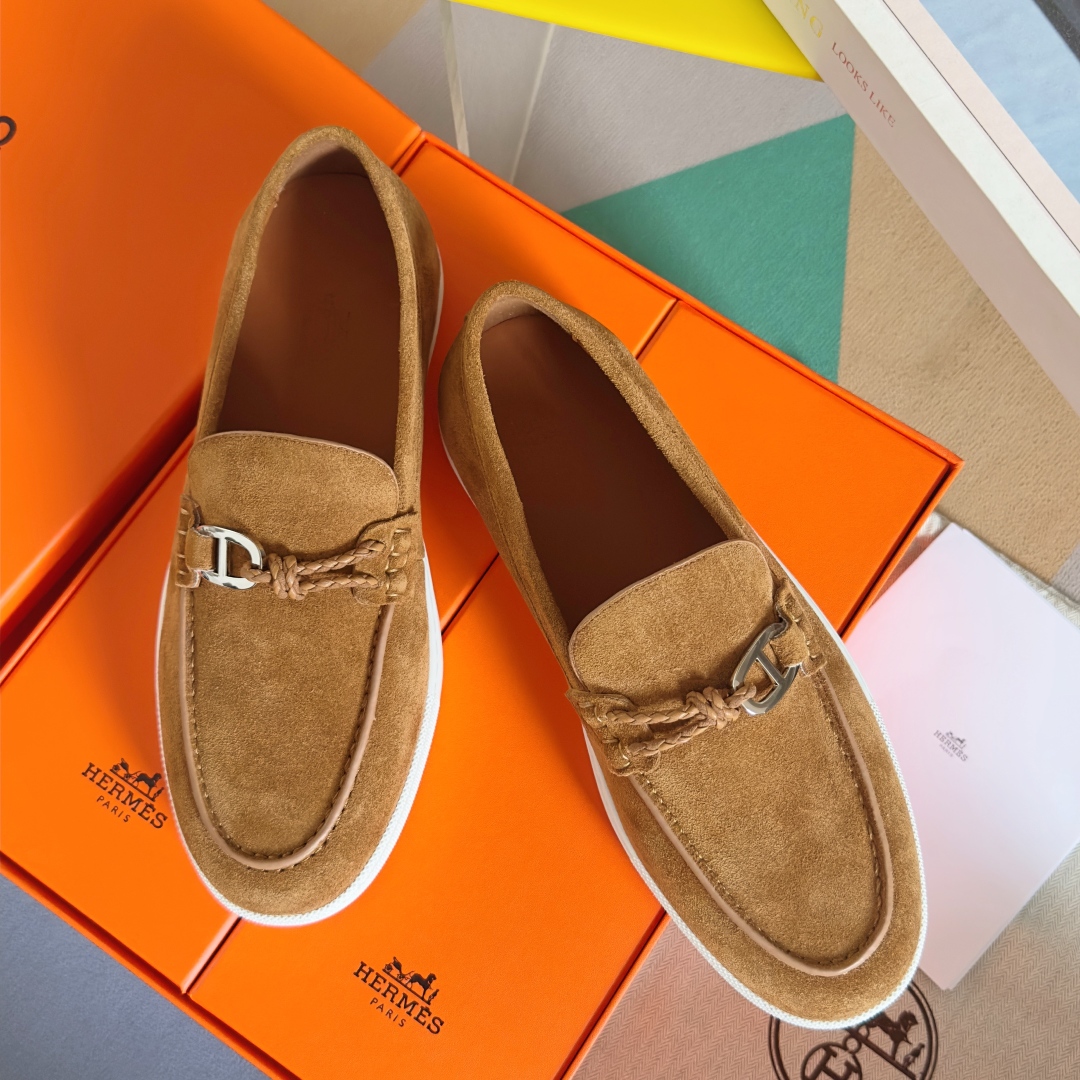 HM Suede Calfskin Loafers DD25071218