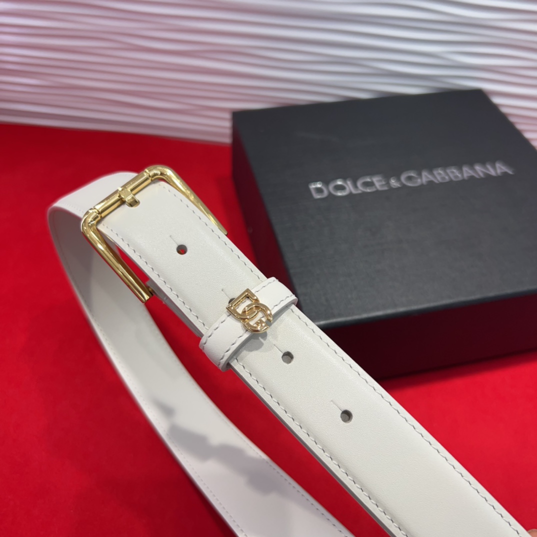 D&G Simple - style square - buckle Cowhide belt YV24071233