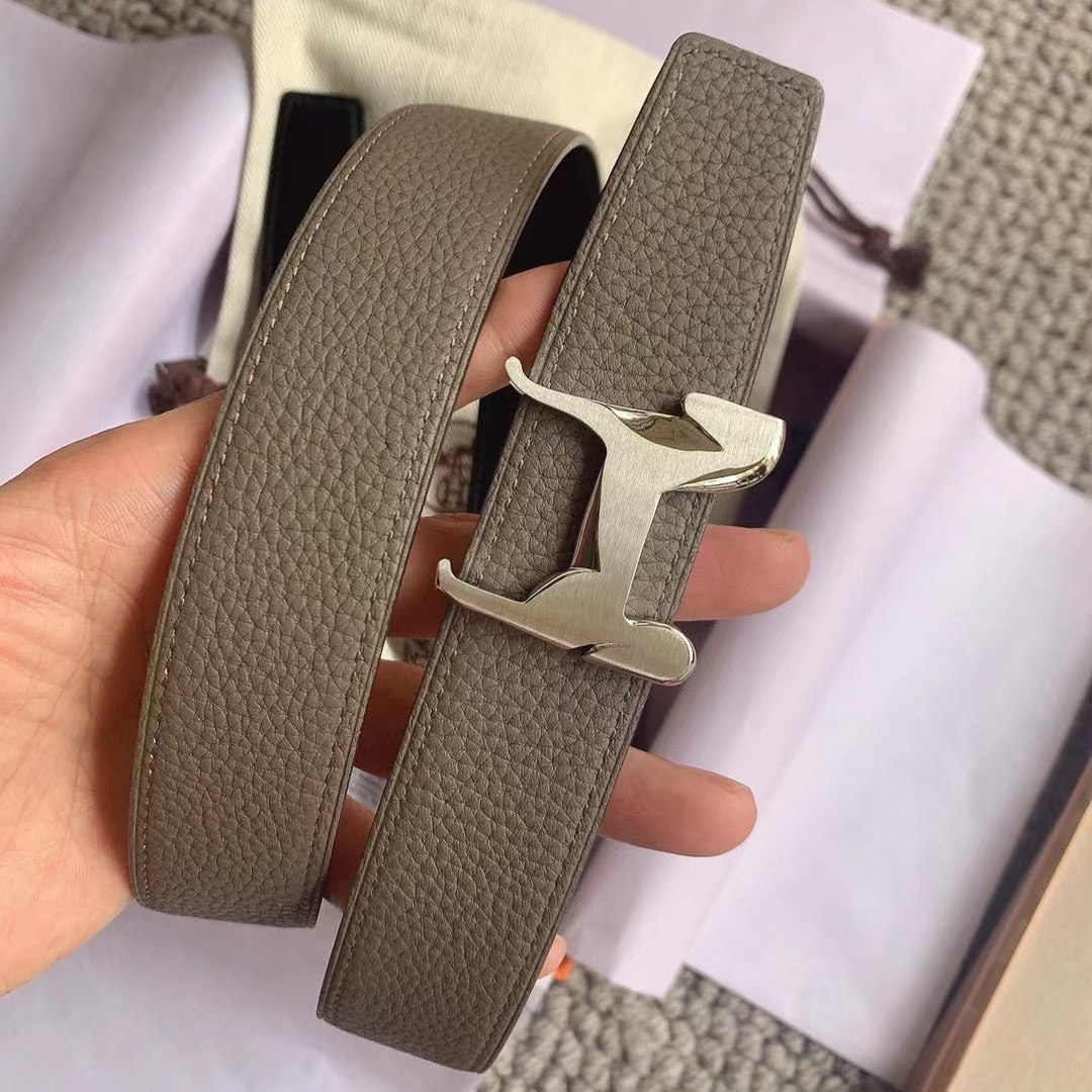 H  horse - styled buckle cowhide leather belt YV24071224