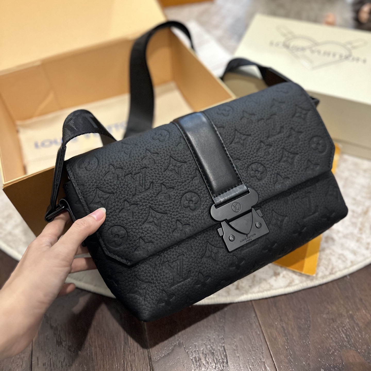 LV Cape Square Bag DD25071303