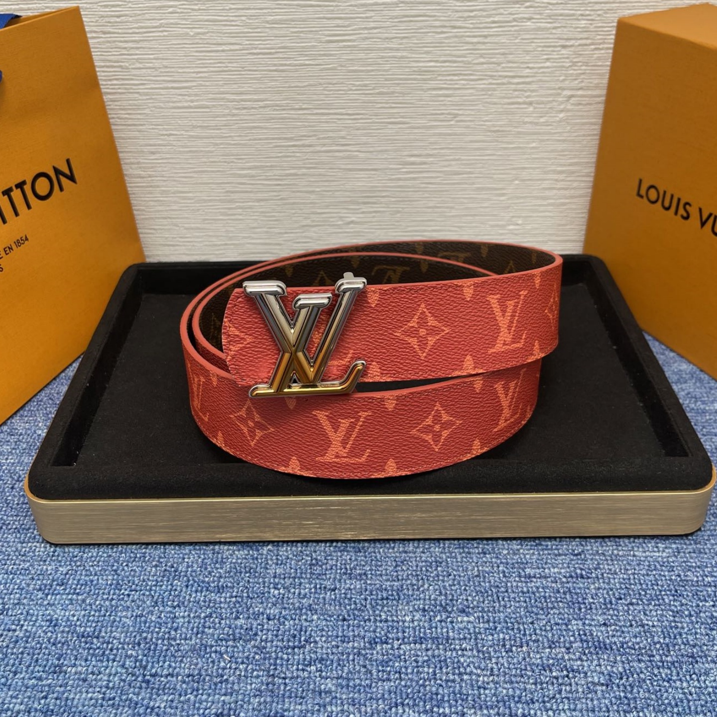 LV Unisex Double-sided Monogram canvas cowhide leather belt YV24071201