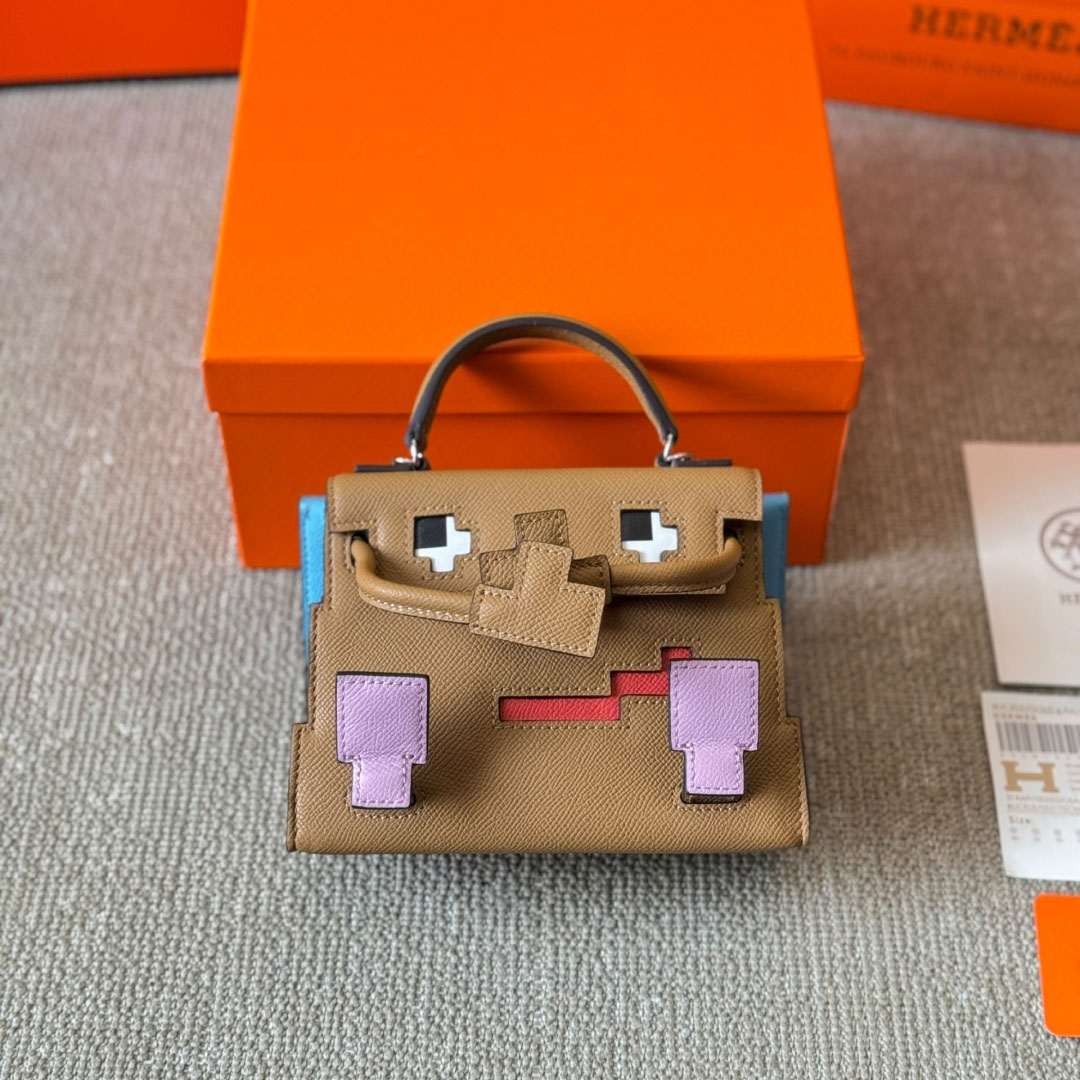 HM Kelly Doll Picto DD25071328