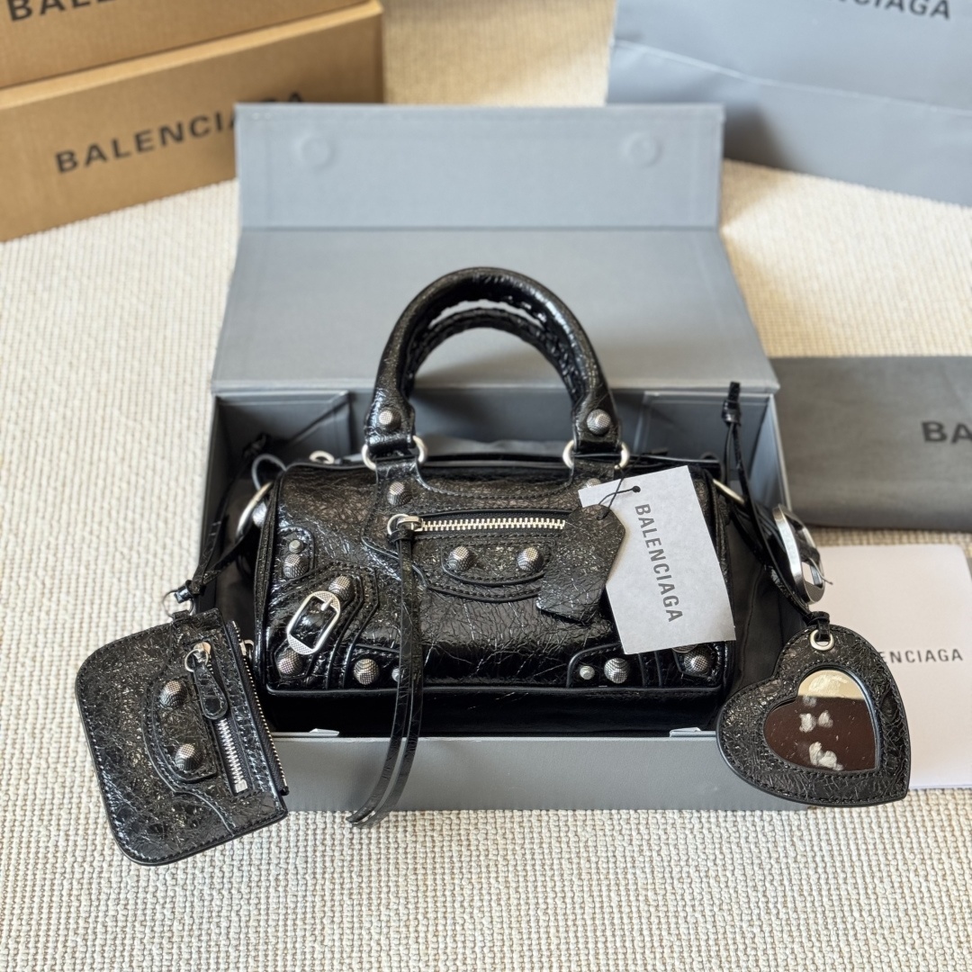 BLCG   Iconic Motorcycle Bag YV24071330