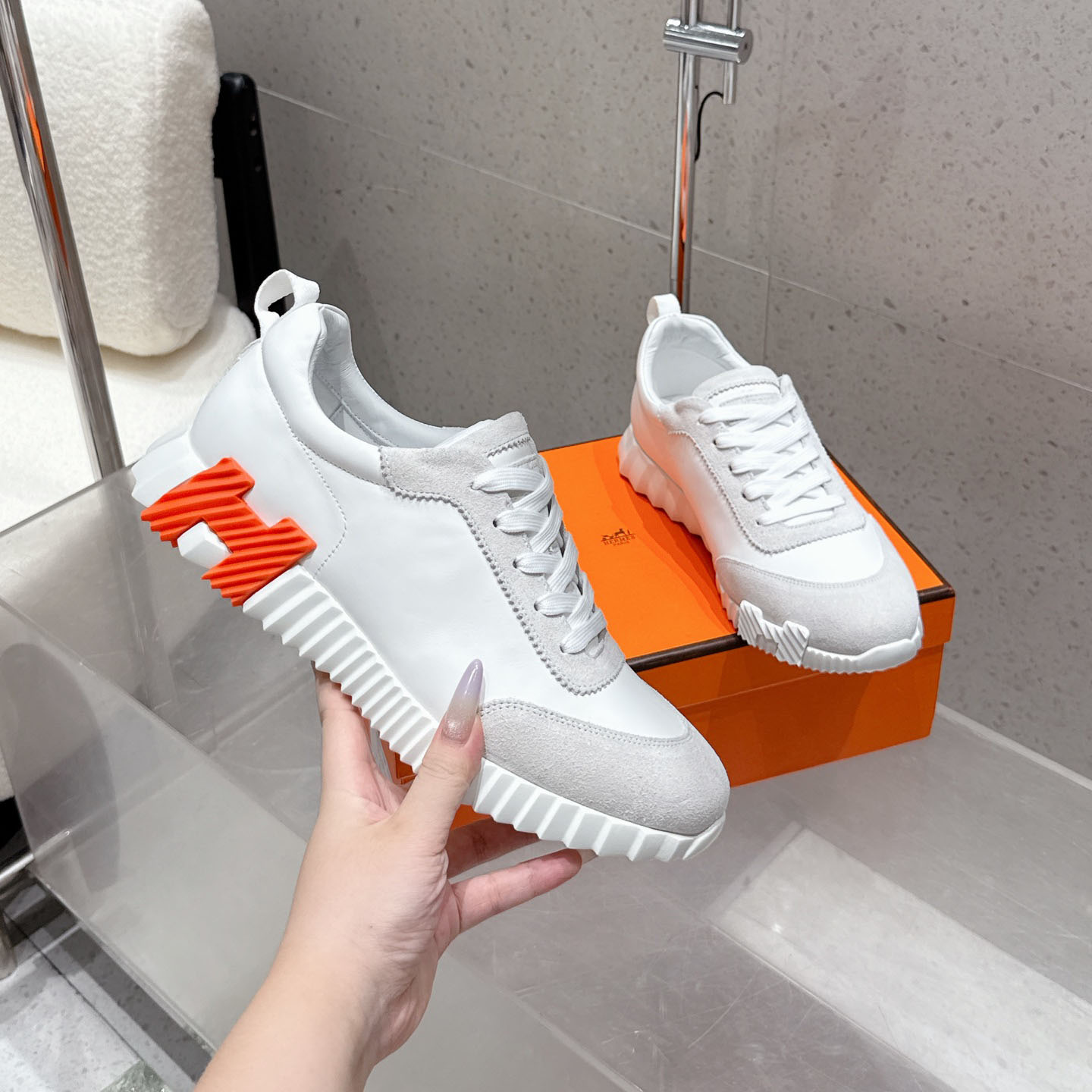 HM Bouncing Unisex Casual Sports Shoes DD25071407