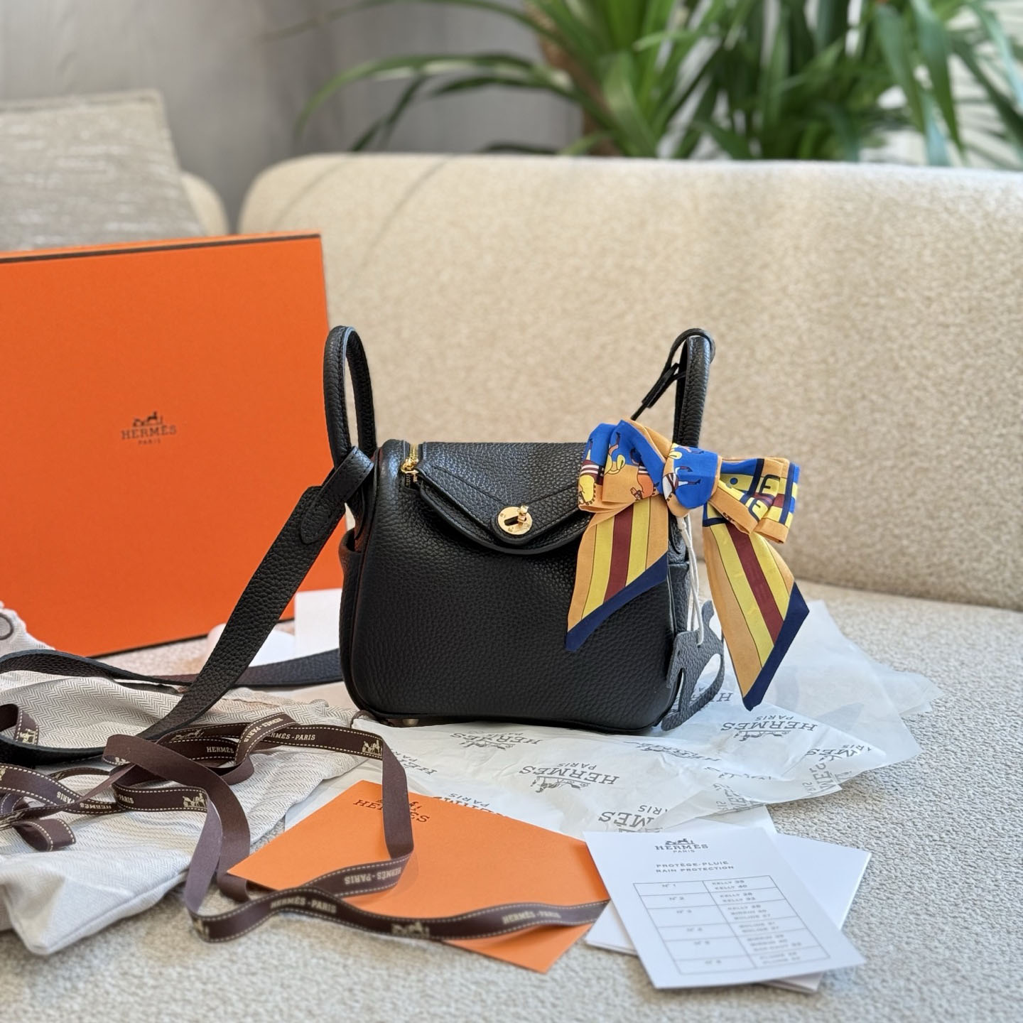 HM Lindy19 DD25071314