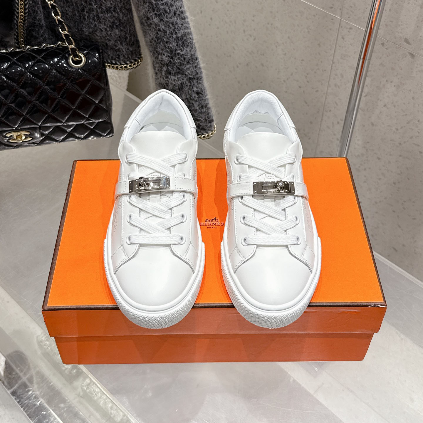 HM Classic Kelly Buckle Casual Shoes DD25071406