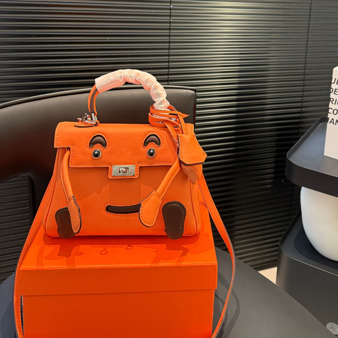 HM Kelly Doll DD25071337