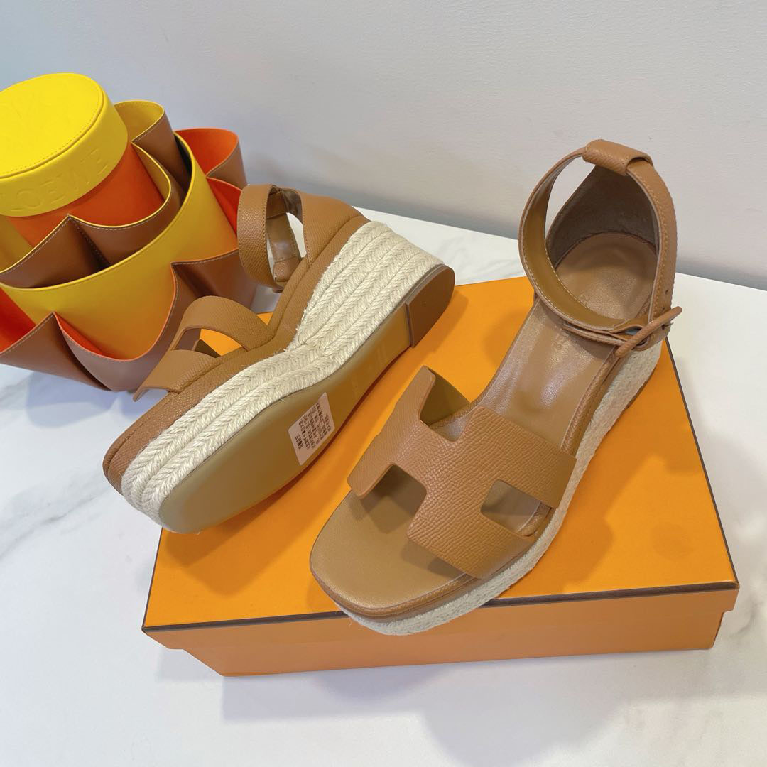 HM Paris Platform Sandals DD25071340