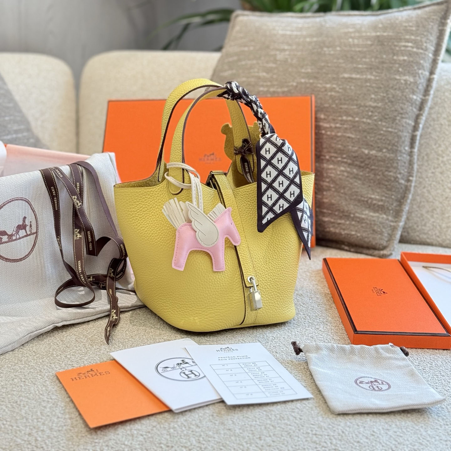 HM 18cm Tote DD25071305