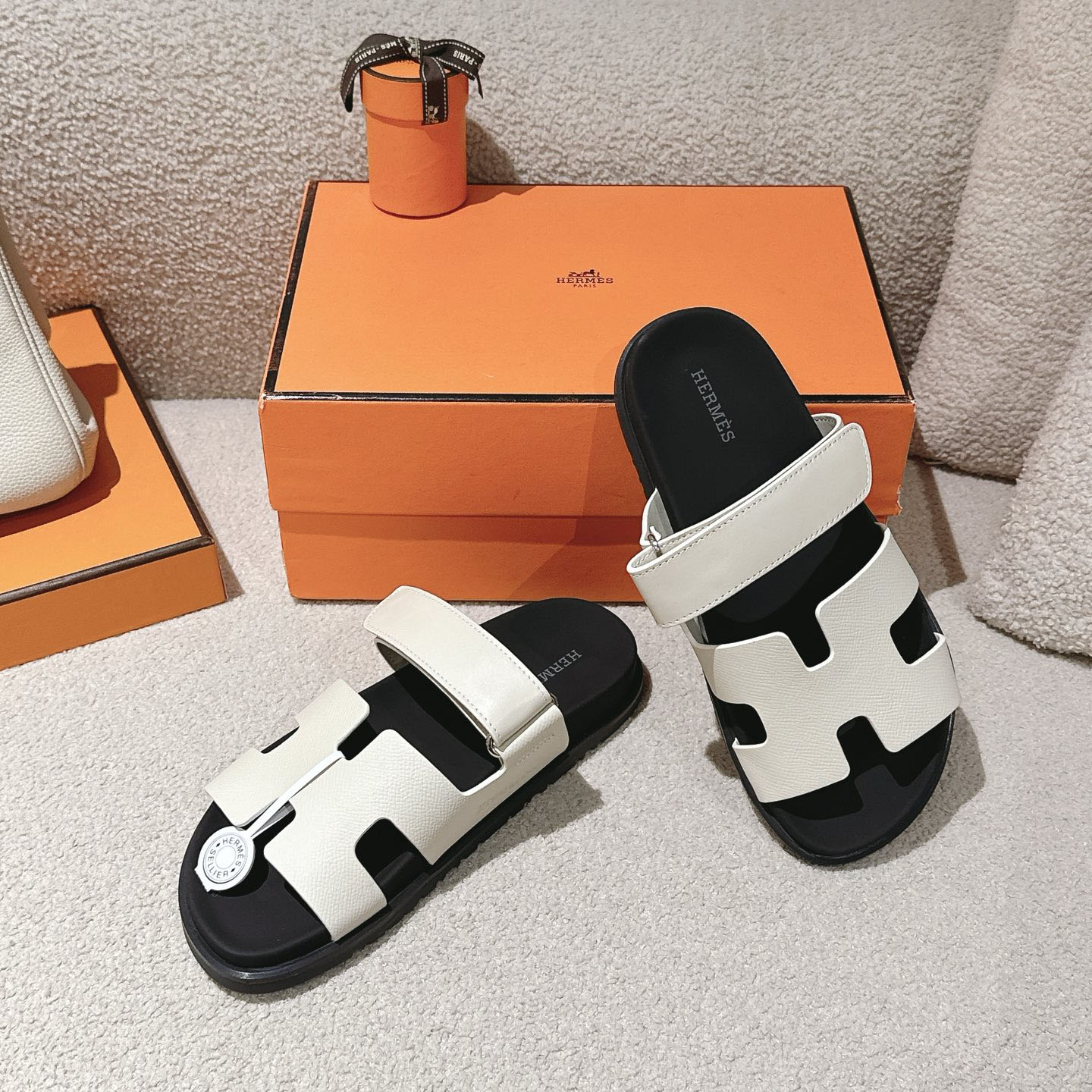 HM Classic Sandals DD25071409