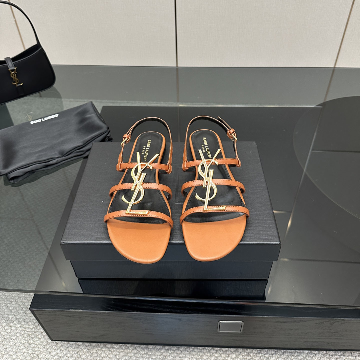 YSL Flat Sandals DD25071453