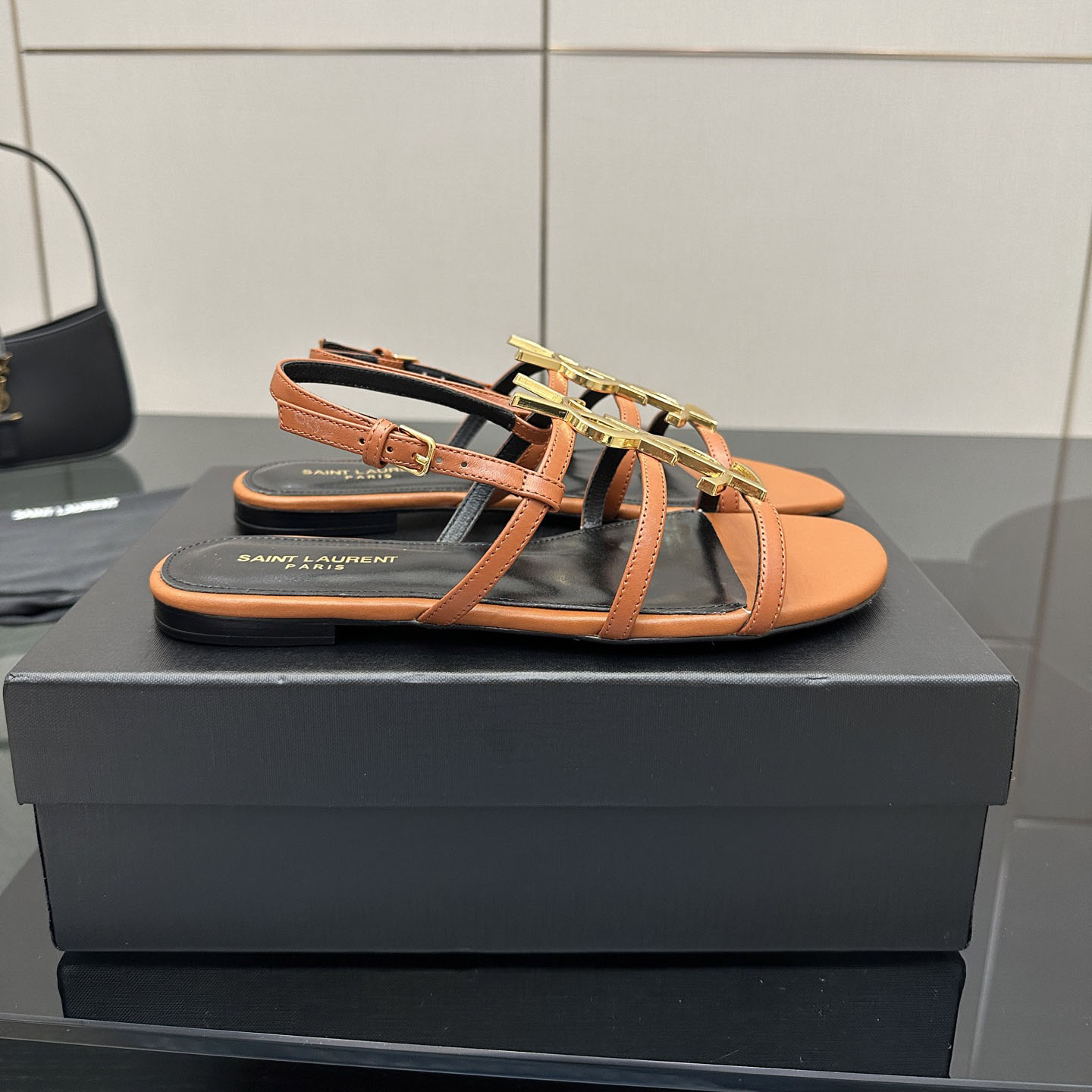 YSL Flat Sandals DD25071453