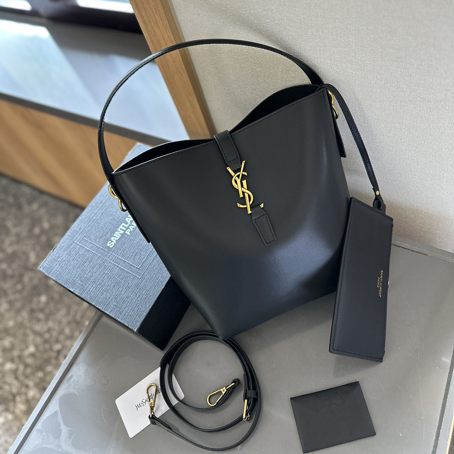 Ysl Le 37 Bucket Bag DD25071445