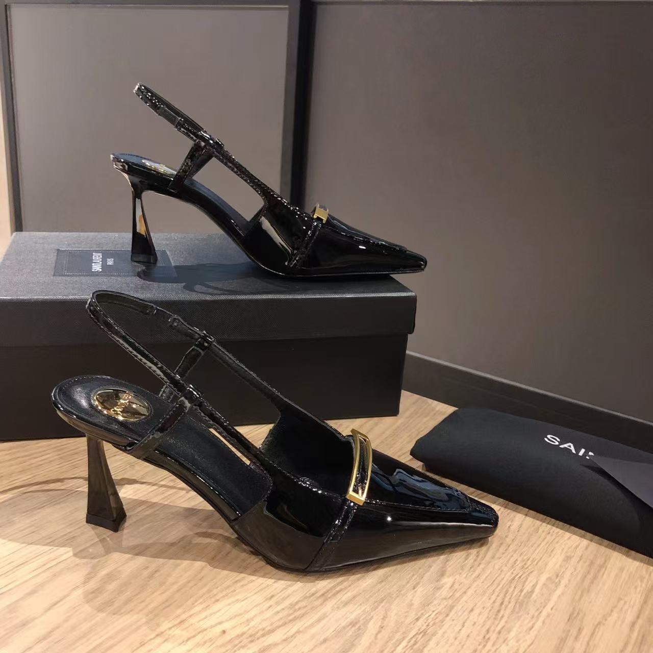 YSL Classic Women's Heels DD25071458