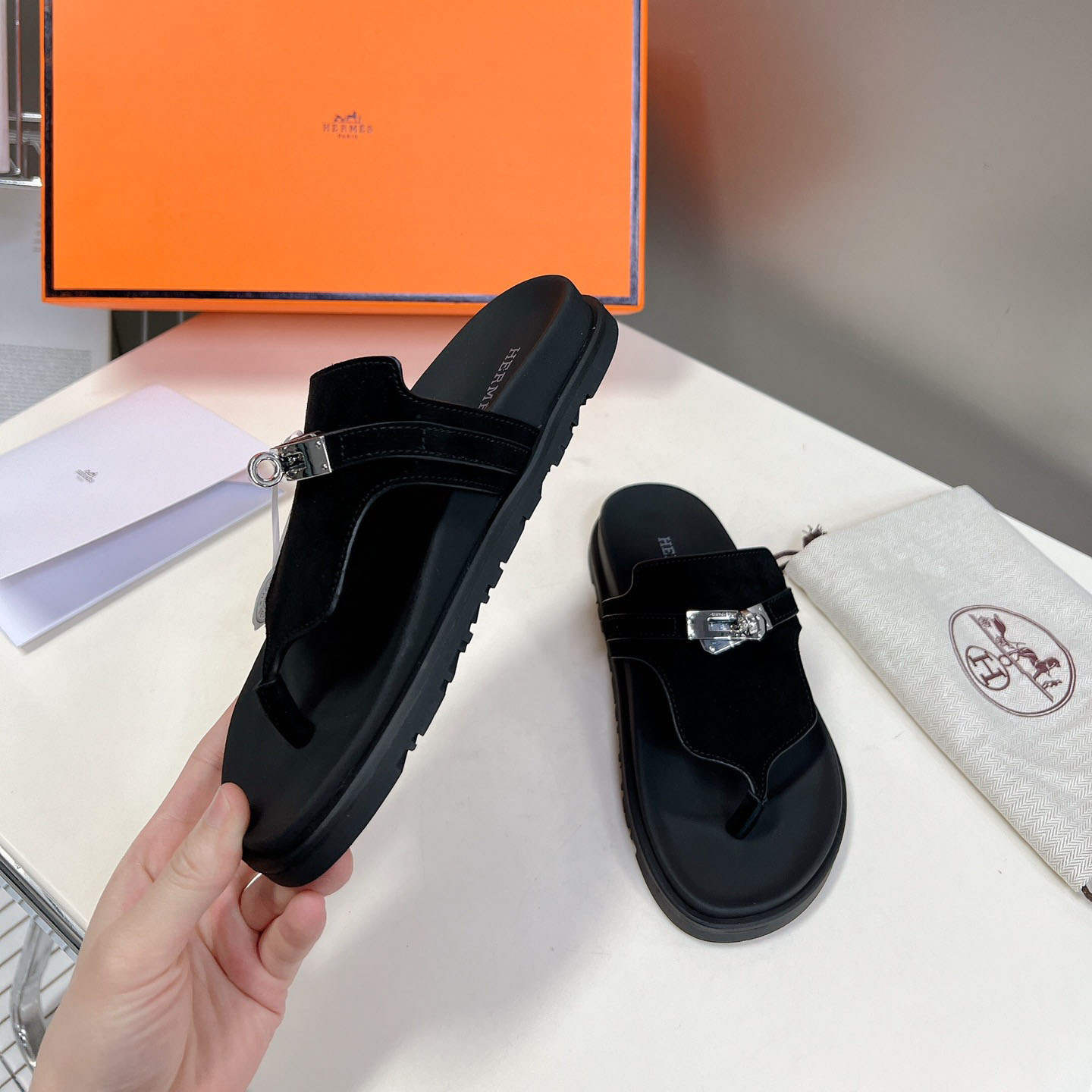 HM Chypre Classic Sandals DD25071417