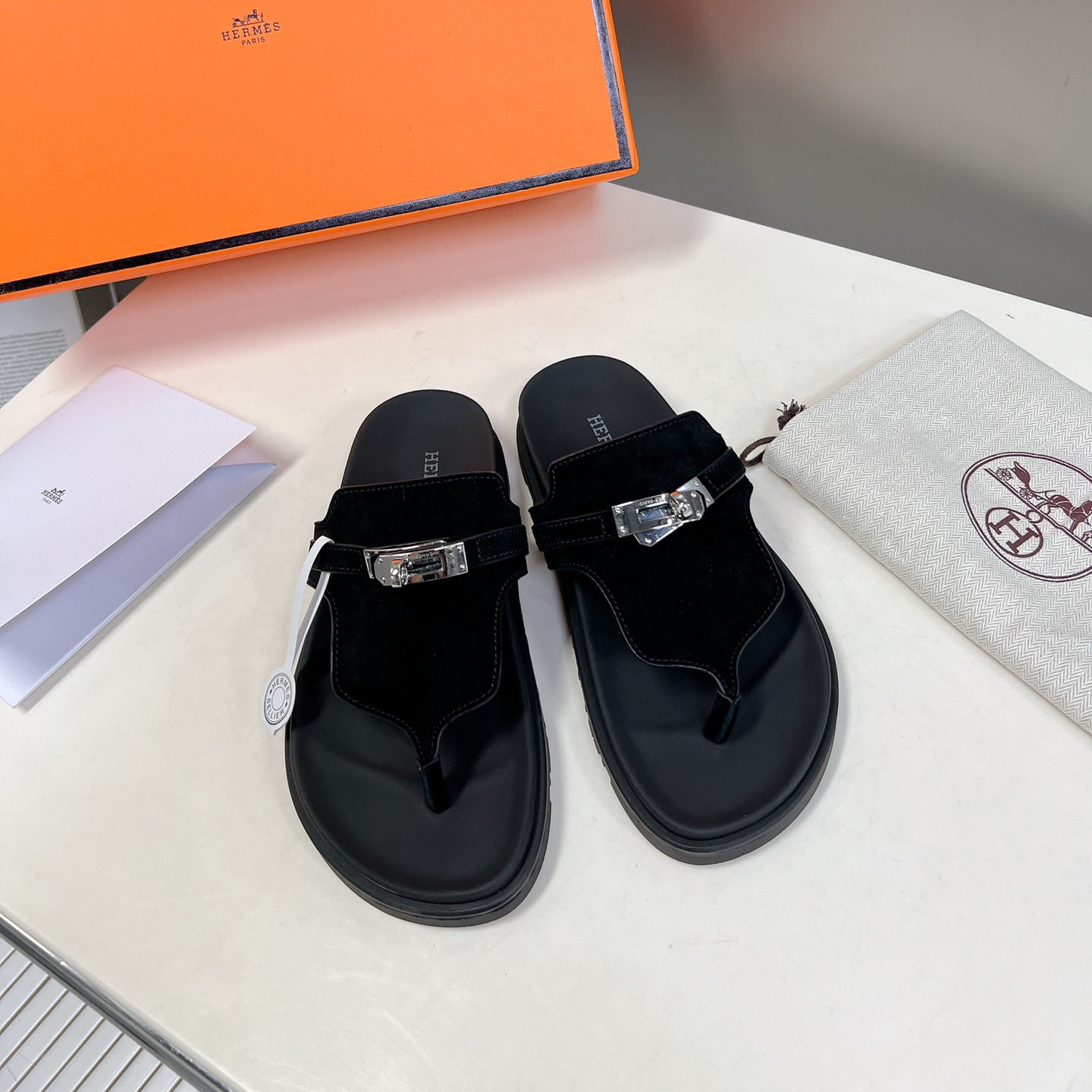 HM Chypre Classic Sandals DD25071417