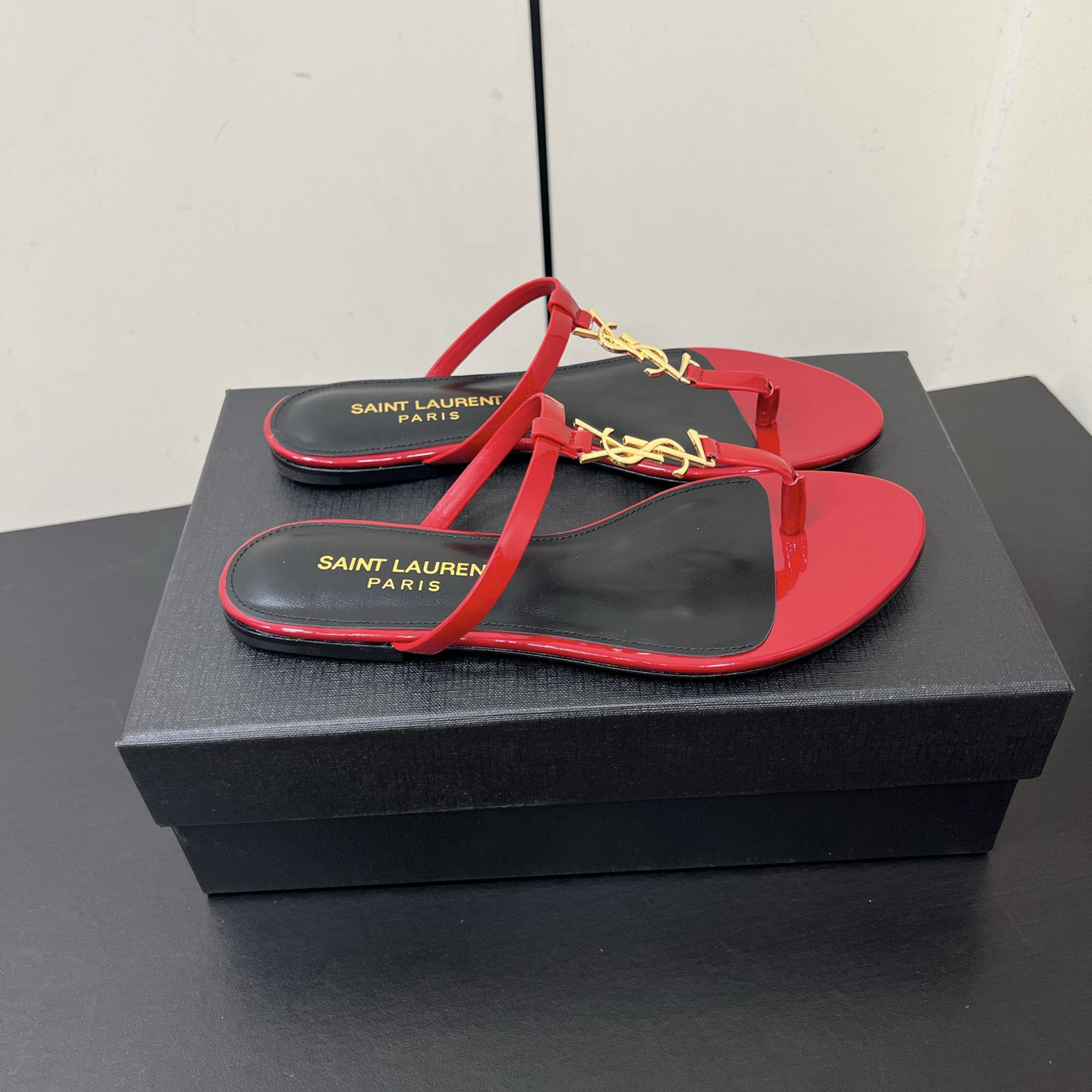 YSL 25New Flat Sandals DD25071460