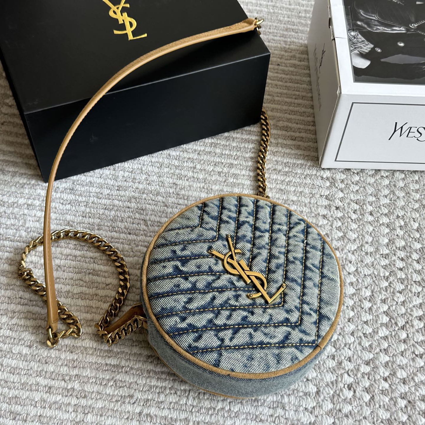 YSL Cloud Round Bag DD25071446