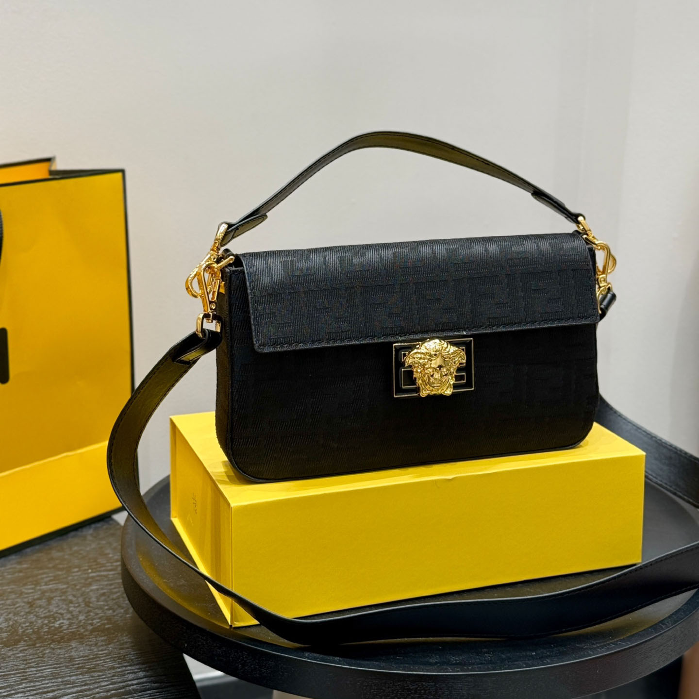 Vs&FD Collab Sling Bag DD25071605