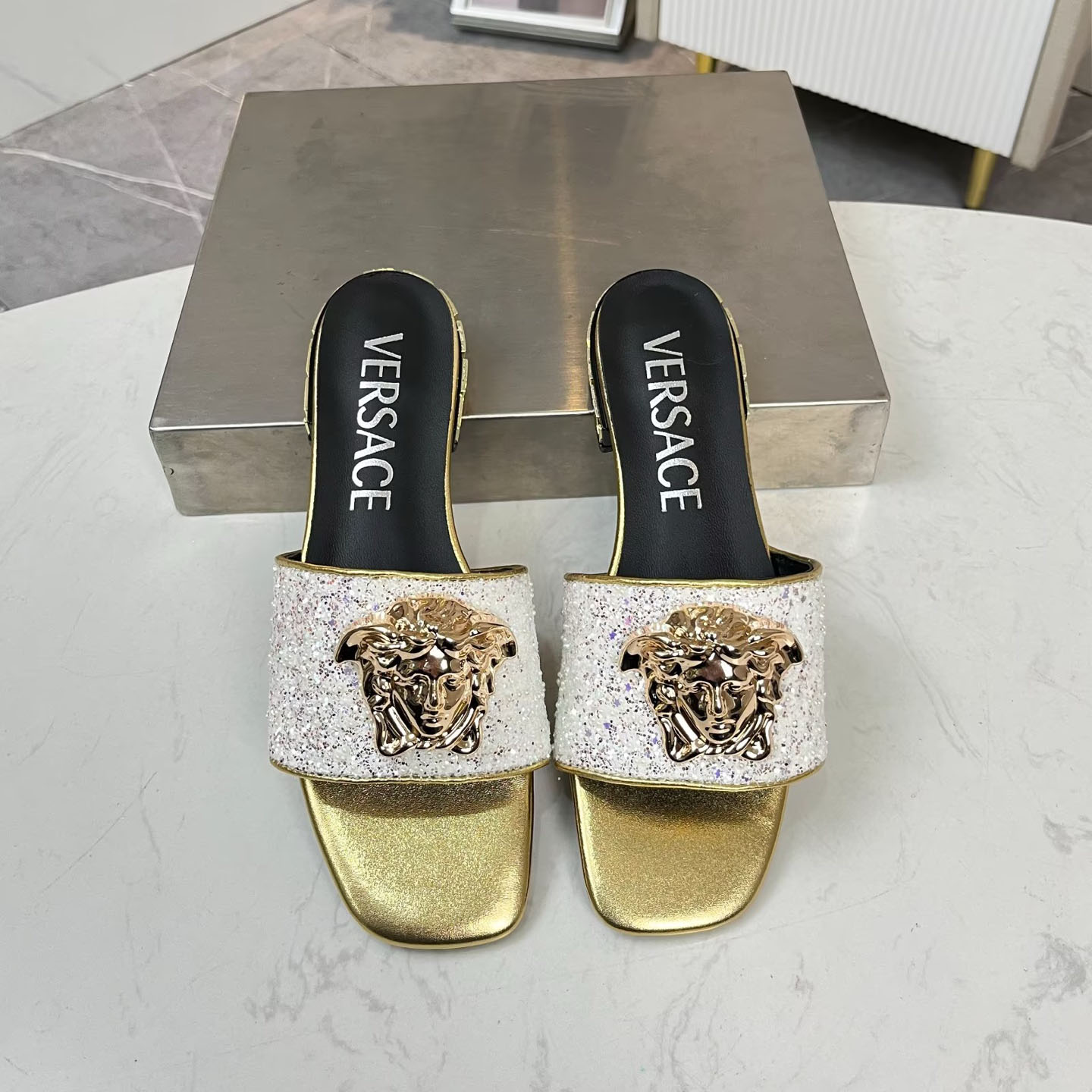 Vs Women's Fashion Flat Slippers DD25071655