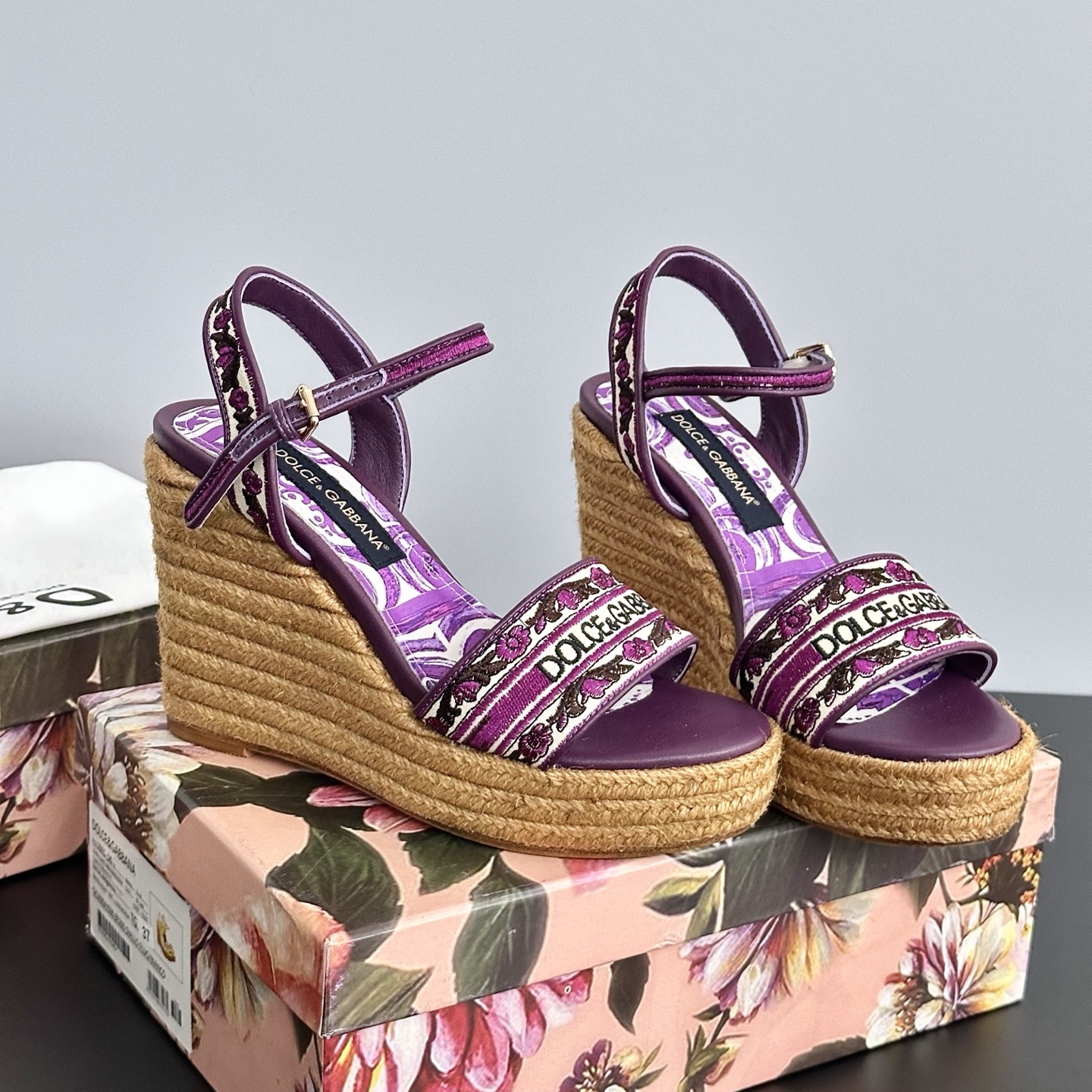 D&G Silk series wedge sandal  YV24071631