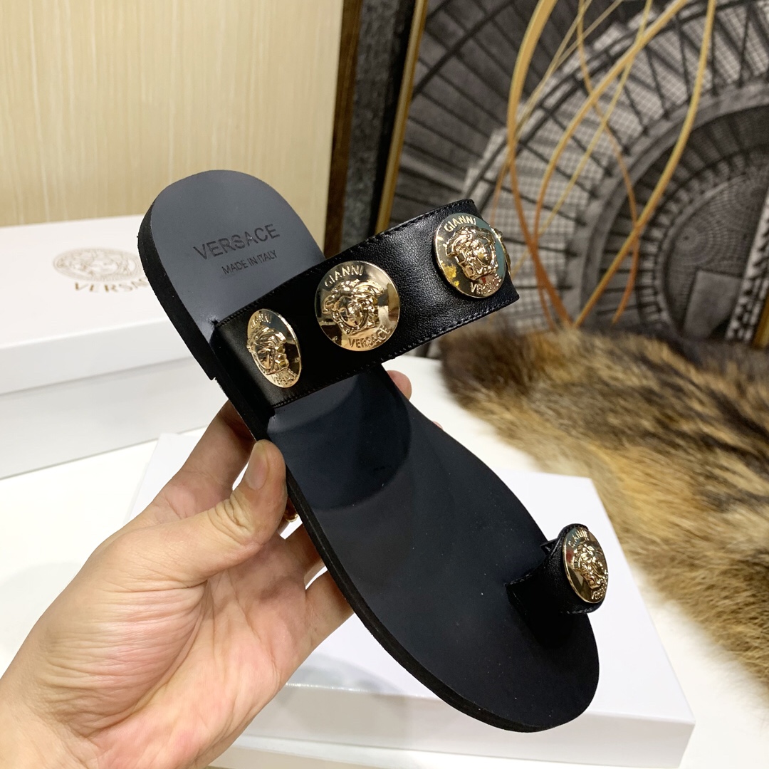 Vs Flat Slippers DD25071653