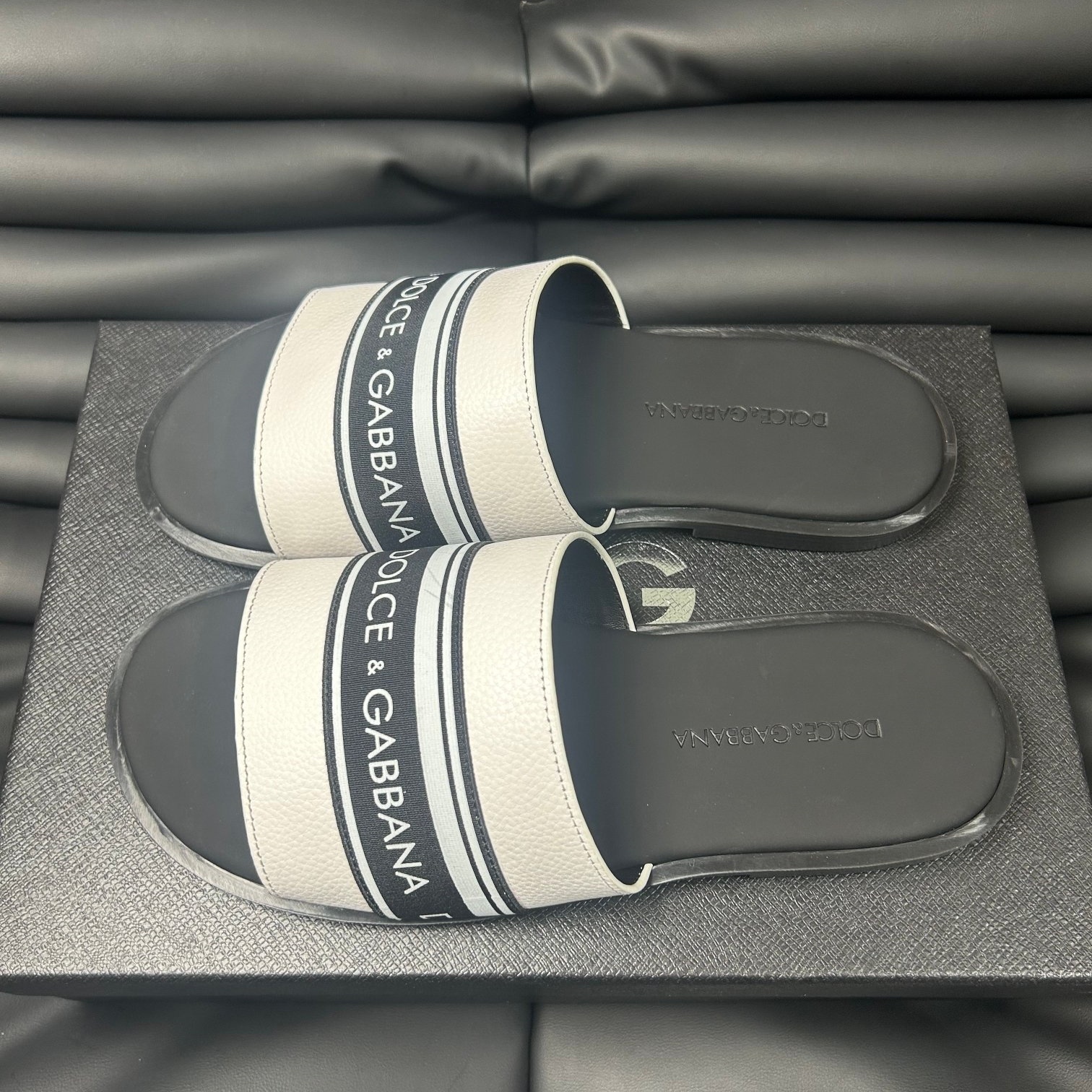 D&G Men's Logo Slides beach slippers YV24071716