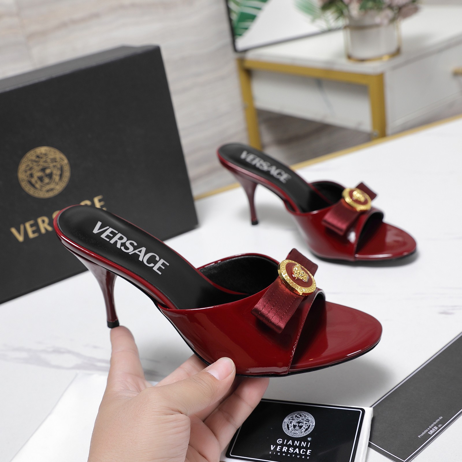 Vs Women's Patent Leather Sandals DD25071710