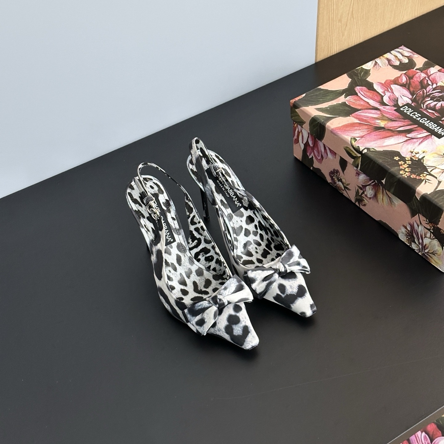 D&G Silk series sling - back heels  YV24071705