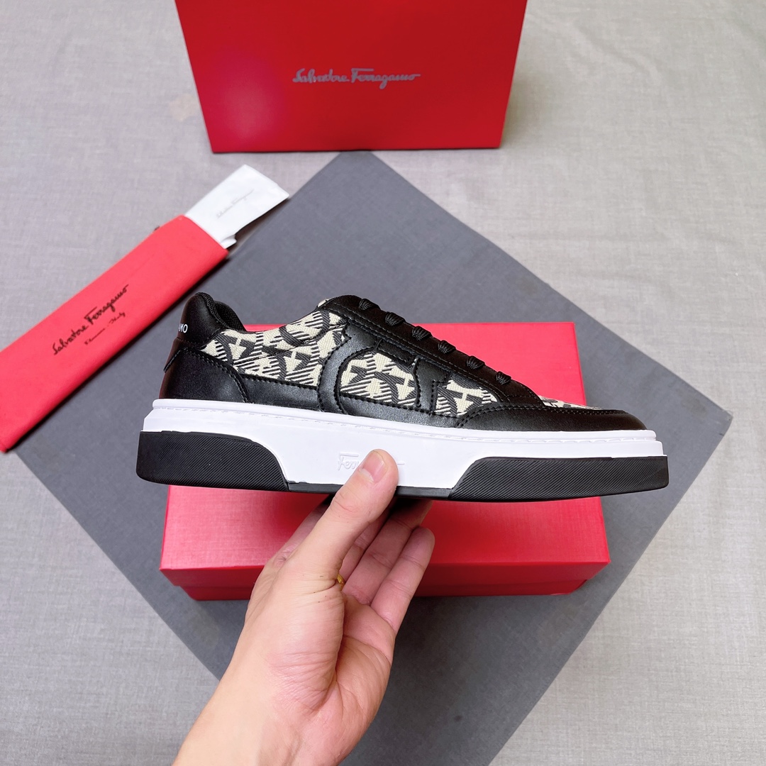 SF New Men's Gancini Low-Top Casual Shoes DD25071867