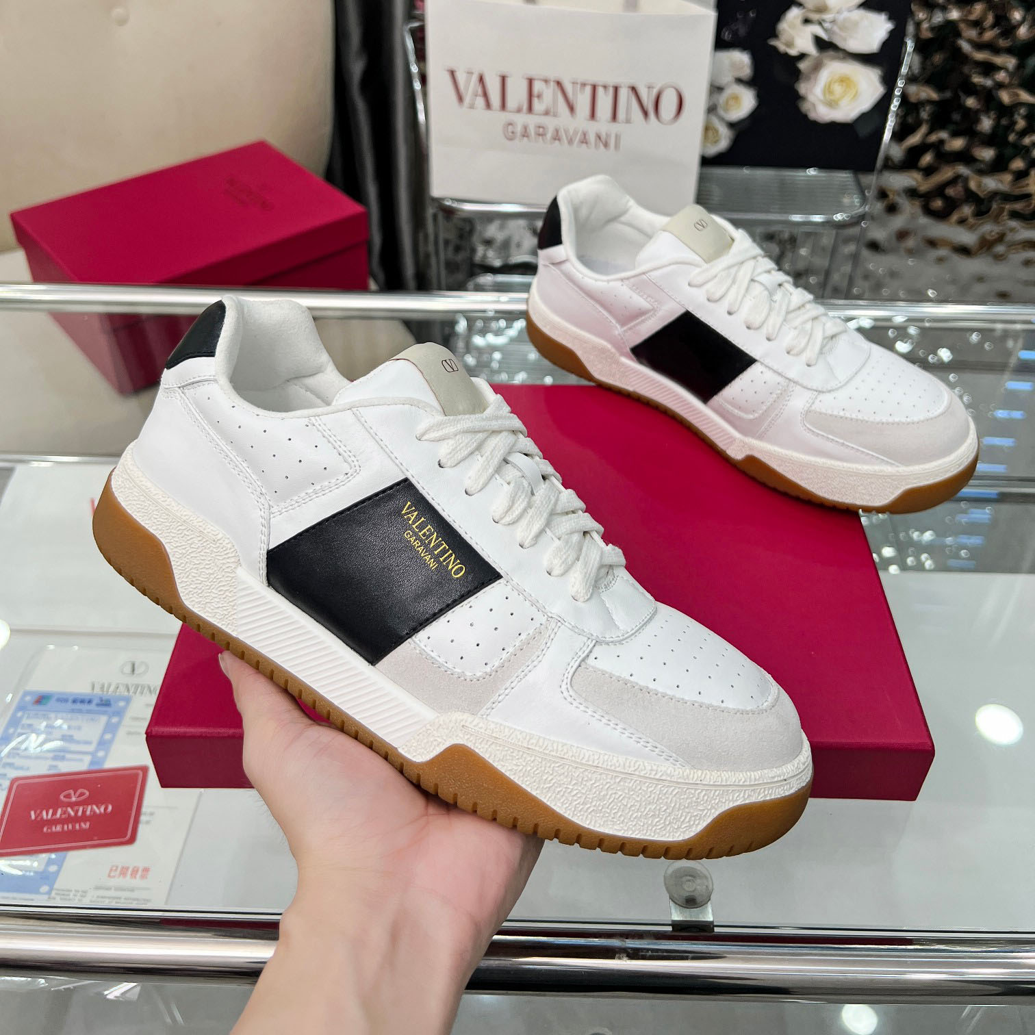 VT Onestud Sports Shoes DD25071920