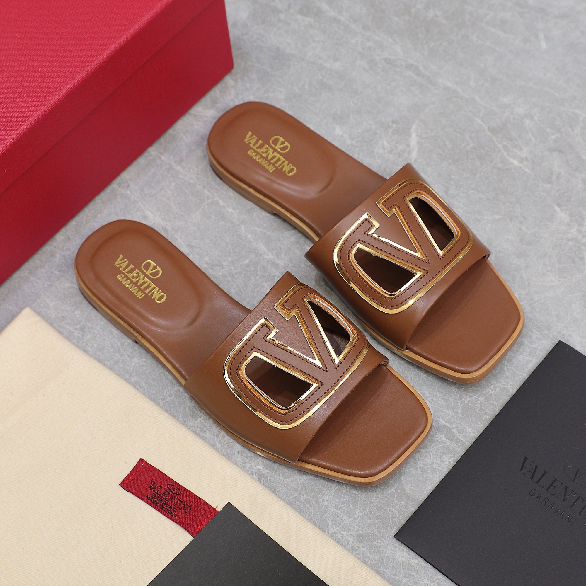 VT Fashion Sandals DD25071908