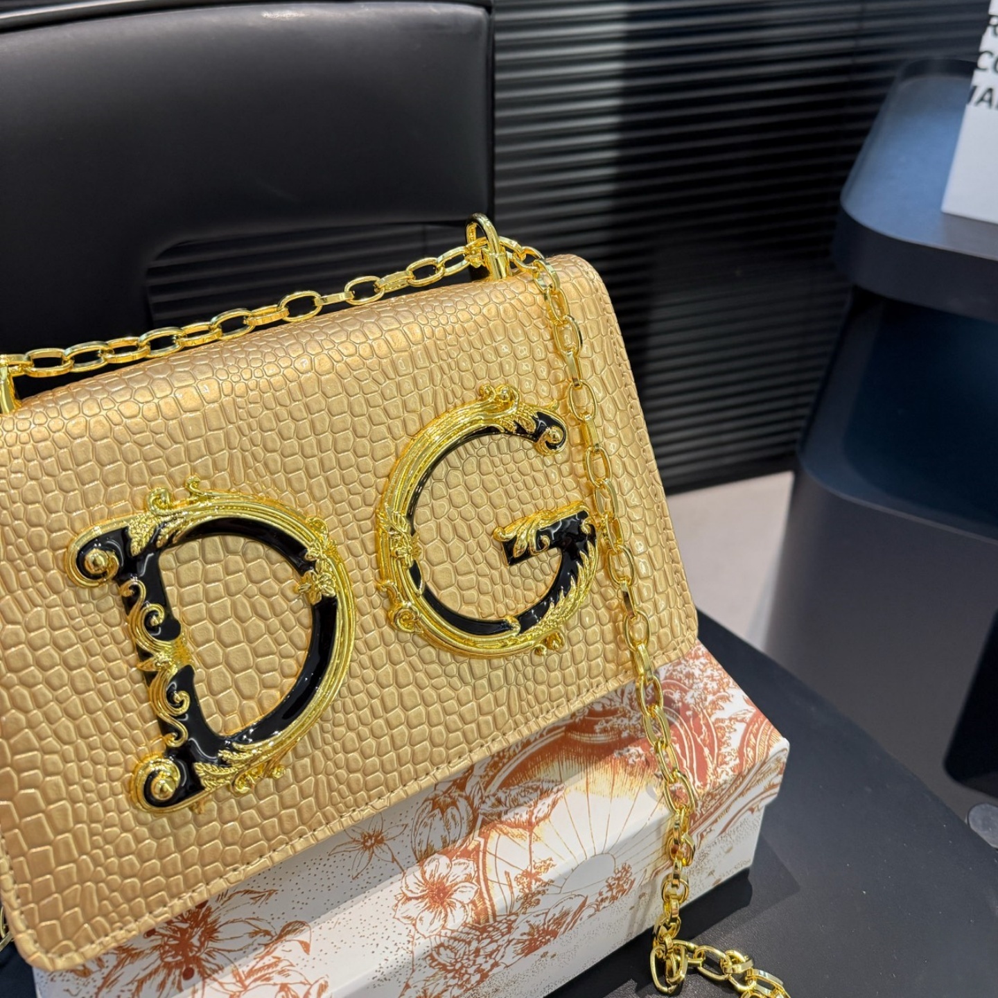 D&G Fashion Chain bag  YV24071917