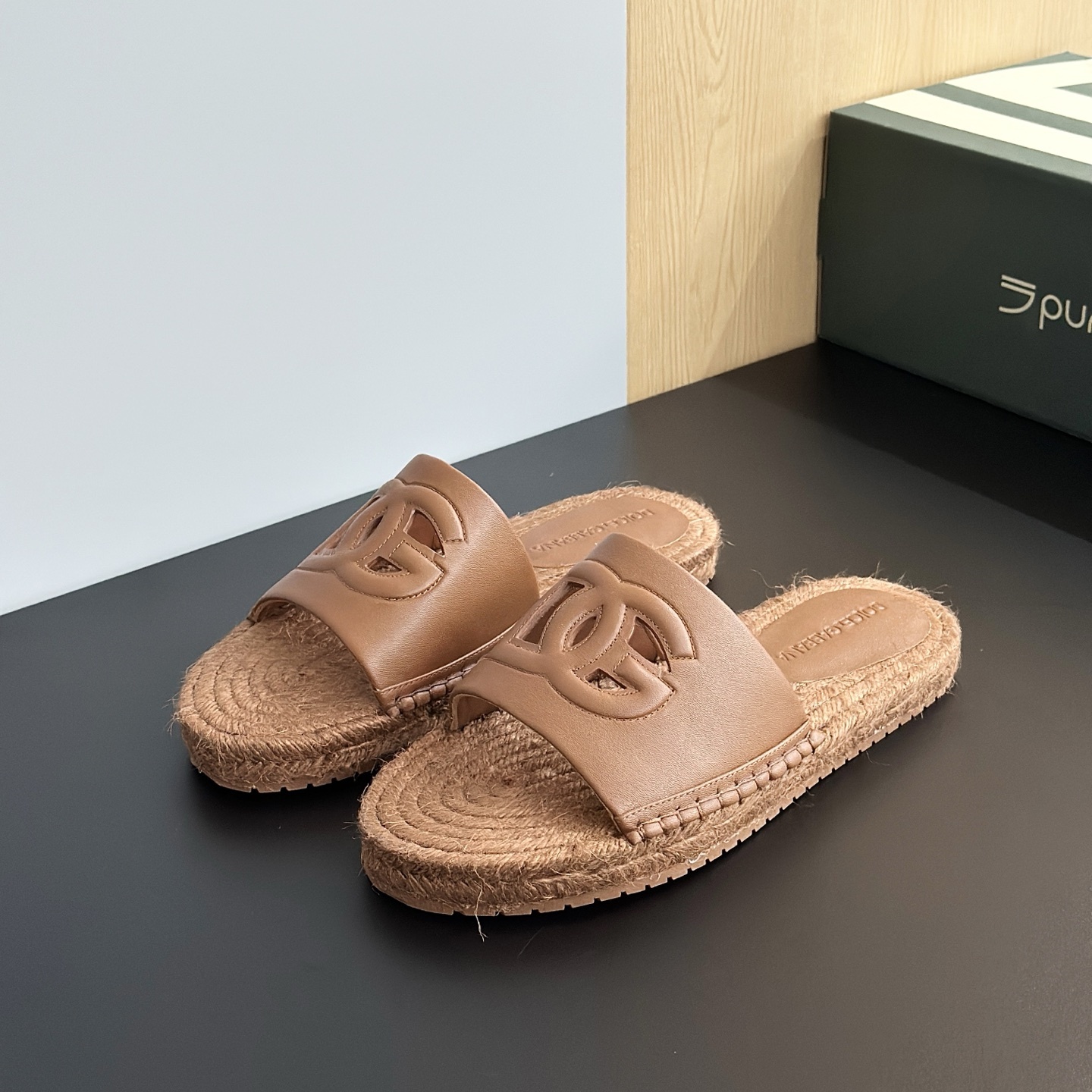 D&G  Espadrille slippers YV24071911