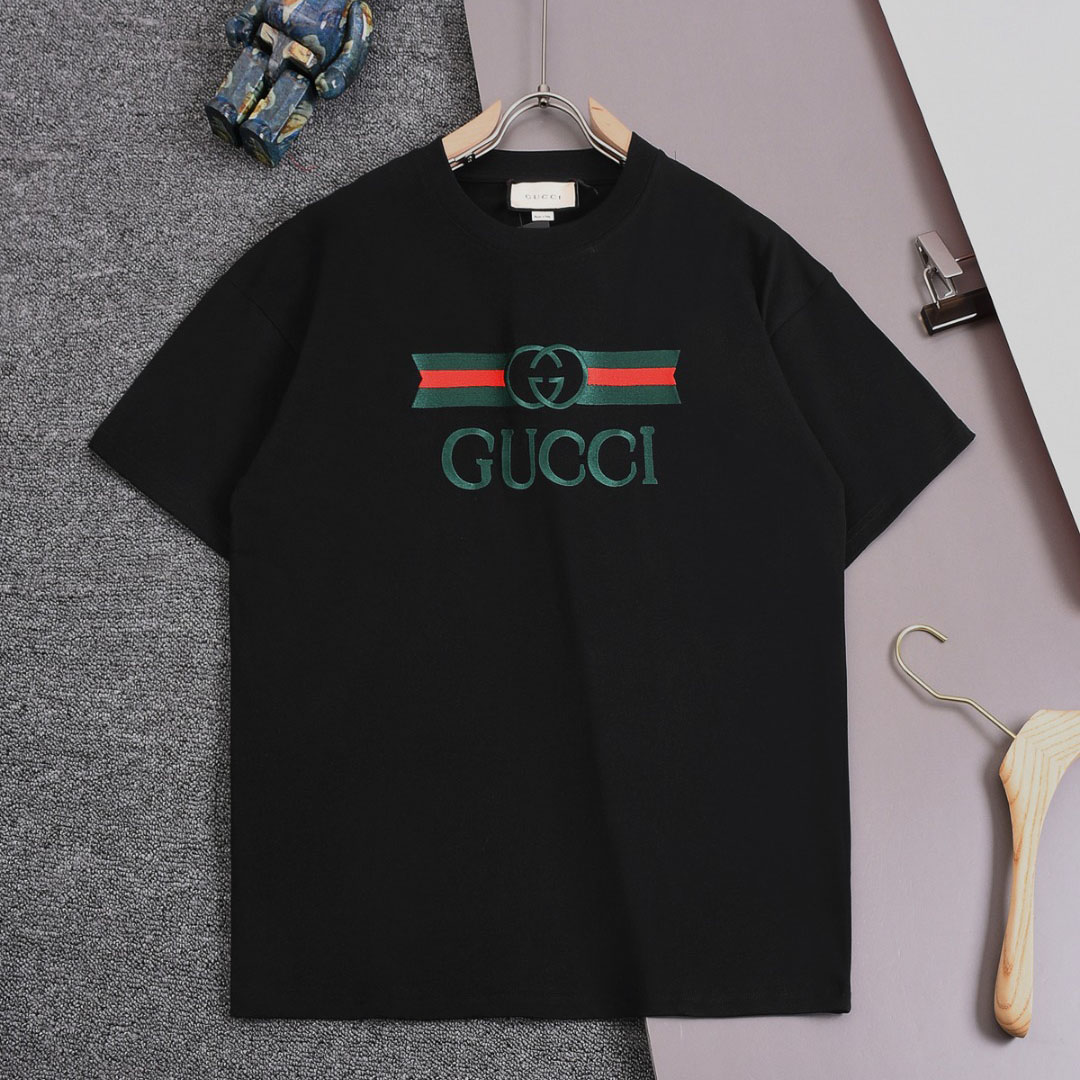 GG Men's Classic T-Shirt DD25072053