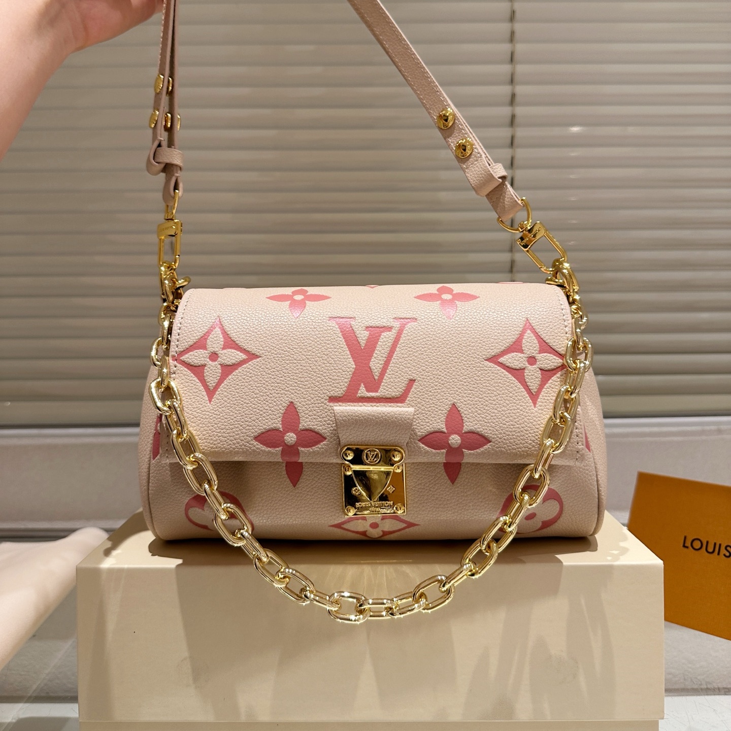 LV Classic Monogram Embossed Cowhide Bag YV24072002