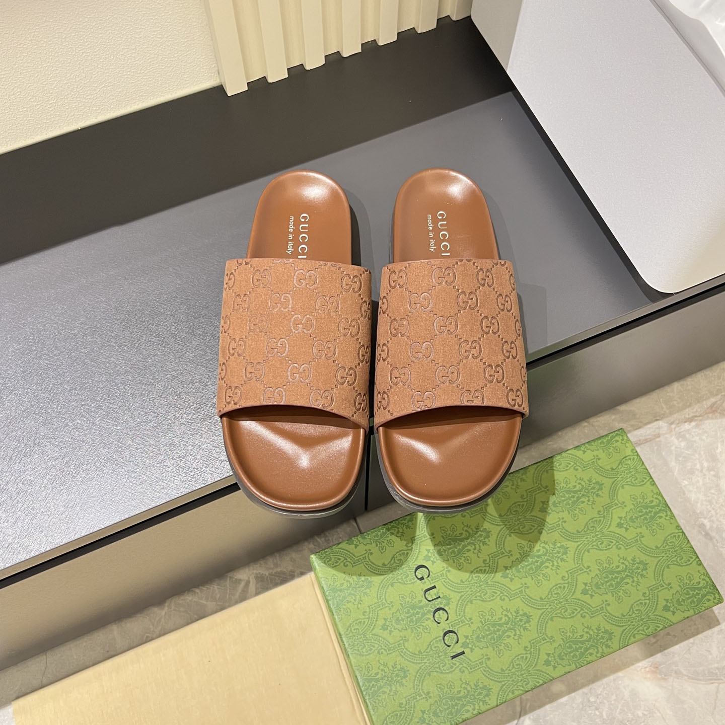 GG Men's Fashion Slippers DD25072016