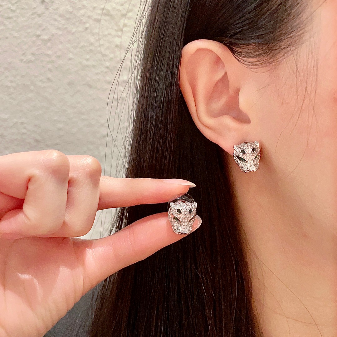 Car  Panther - head - shaped earrings YV24072105